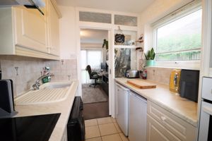 Photo 9- click for photo gallery